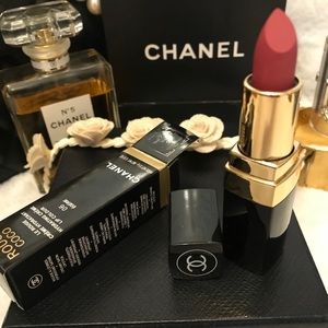 Chanel lipstick “05”